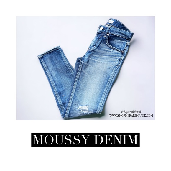 Moussy Vintage MV | Howa Distressed Paint Splatter Sewn Knee Patch Jeans - Picture 2 of 11